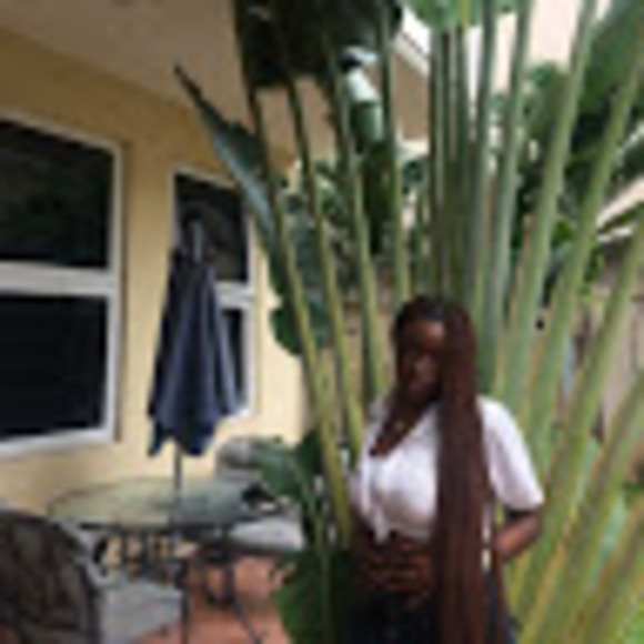 Meet your Posher, Emem - Picture 1 of 1